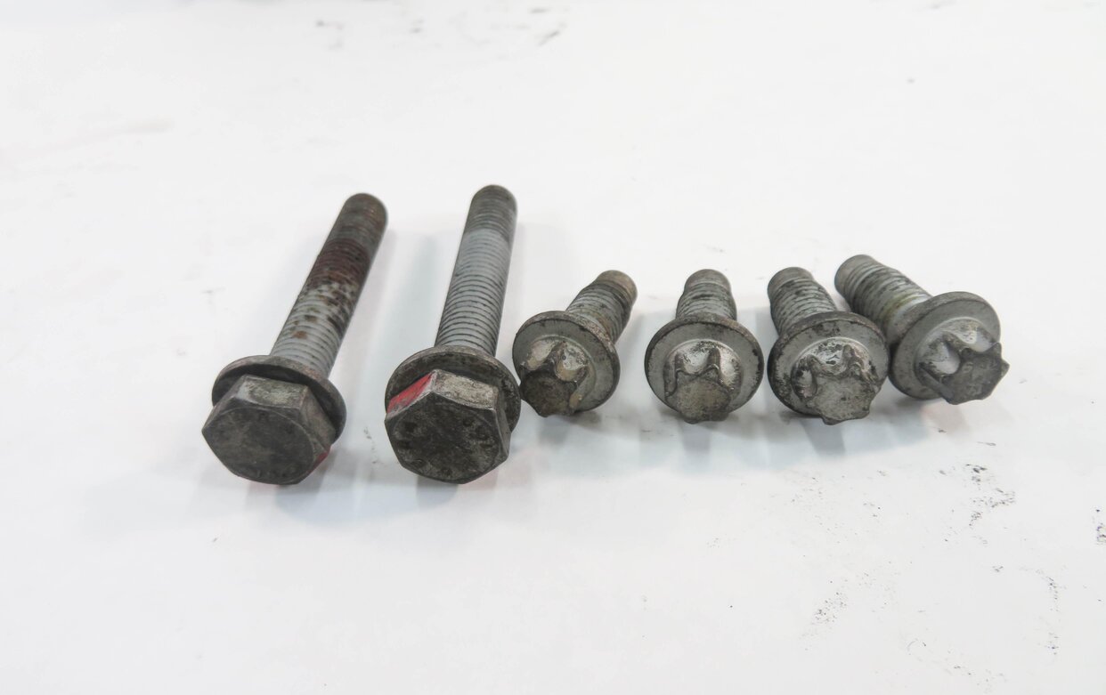 Thumbnail 10: 2009 MERCEDES ML320 (W164) 3.0L OM642 DIESEL ENGINE - MOTOR MOUNT SET-2