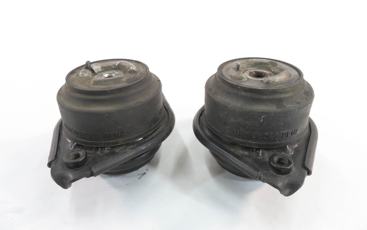 Thumbnail 5: 2009 MERCEDES ML320 (W164) 3.0L OM642 DIESEL ENGINE - MOTOR MOUNT SET-2