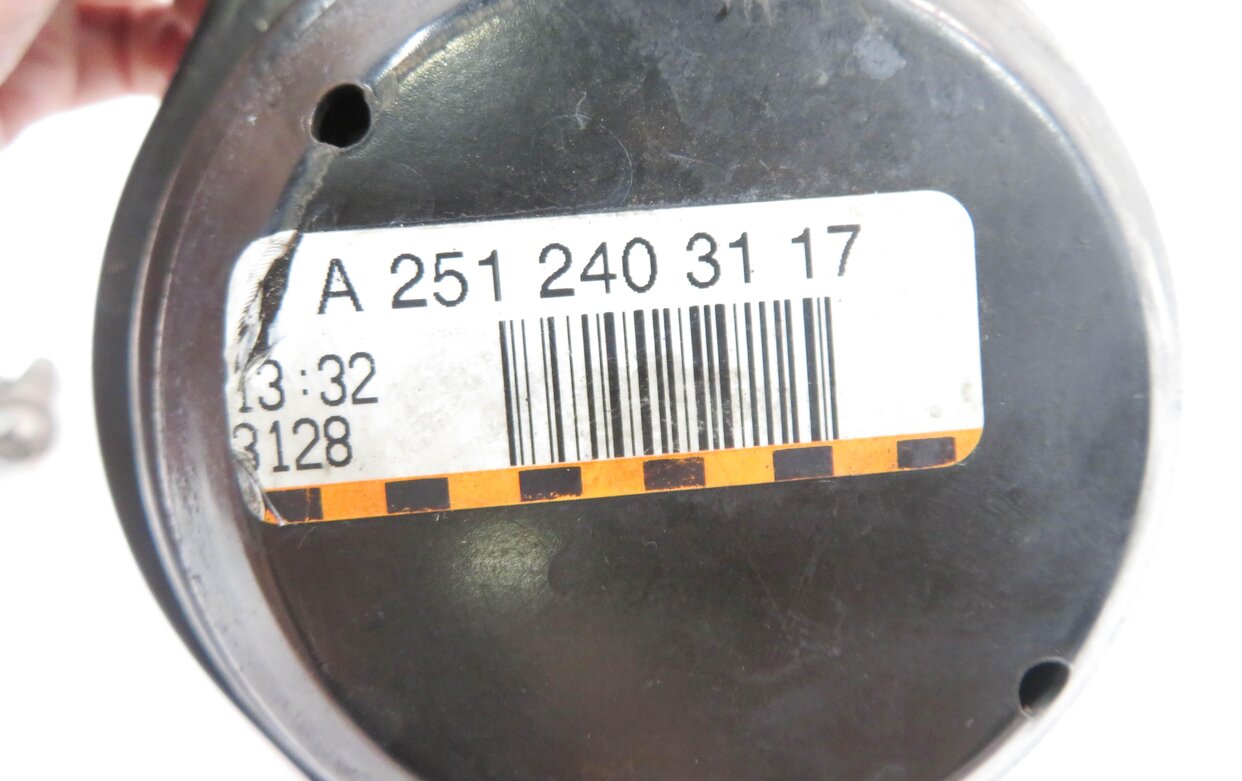 Thumbnail 8: 2009 MERCEDES ML320 (W164) 3.0L OM642 DIESEL ENGINE - MOTOR MOUNT SET-2