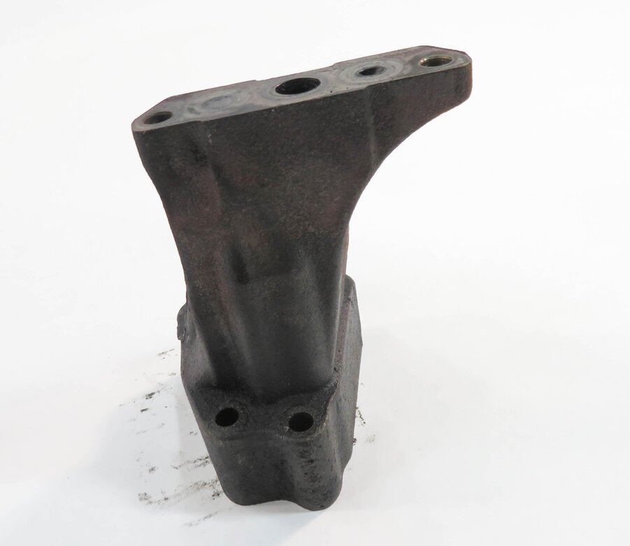 Thumbnail 4: 2009 MERCEDES ML320 (W164) 3.0L OM642 DIESEL - TURBOCHARGER PEDESTAL BRACKET