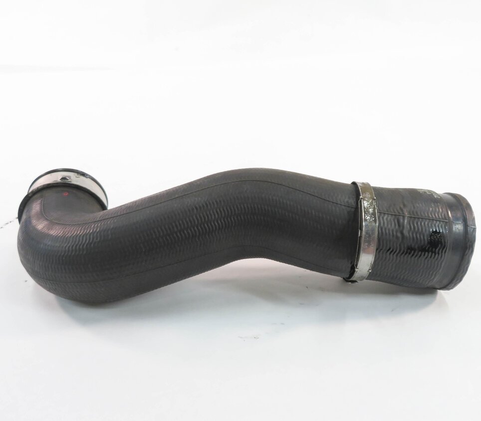 Thumbnail 3: 2009 MERCEDES ML320 (W164) 3.0L OM642 DIESEL - RIGHT INTERCOOLER HOSE PIPE