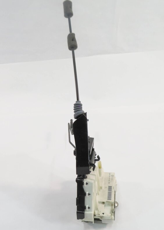 Thumbnail 2: 06-12 MB GL320 GL450 GL550 GL350 ML500 ML350 ML320 - LEFT FRONT DOOR LOCK LATCH
