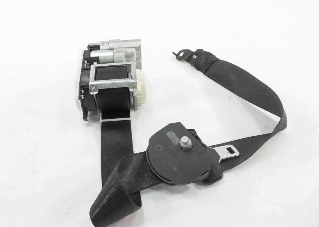 Thumbnail 2: 10-12 GL350 GL450 GL550 ML350 ML450 ML550 - RIGHT FRONT SEATBELT RETRACTOR BLACK