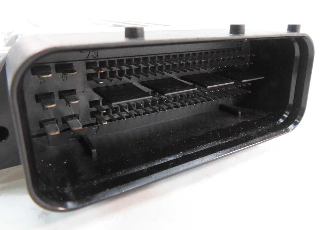 Thumbnail 7: 2010 MERCEDES BENZ ML350 (W164) 3.0L OM642 DIESEL ENGINE DEF CONTROL MODULE