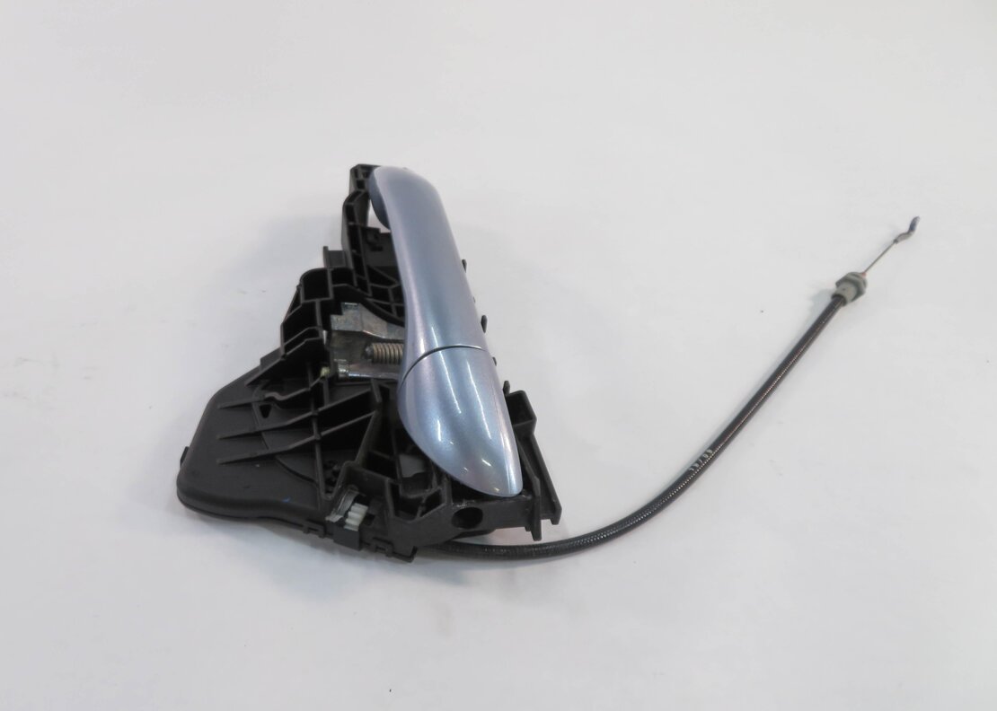 Thumbnail 2: 2010 MERCEDES ML350 (W164) LEFT REAR KEYLESS GO EXTERIOR DOOR HANDLE (BLUE 349U)