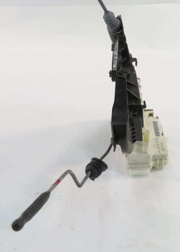 Thumbnail 8: 09-11 MB ML320 ML350 ML450 ML550 (W164) RIGHT REAR KEYLESS GO DOOR LOCK LATCH