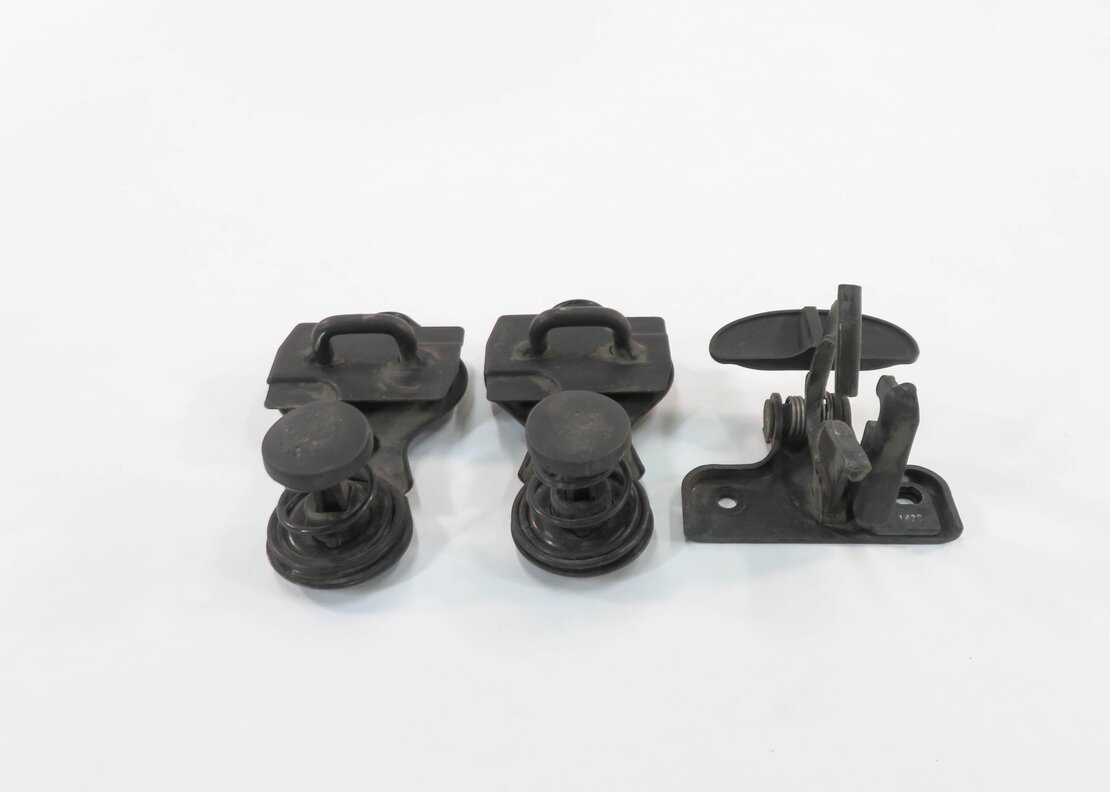 Thumbnail 2: 2010 MERCEDES BENZ ML350 (W164) FRONT HOOD SAFETY LATCH SPRING STRIKER SET-3