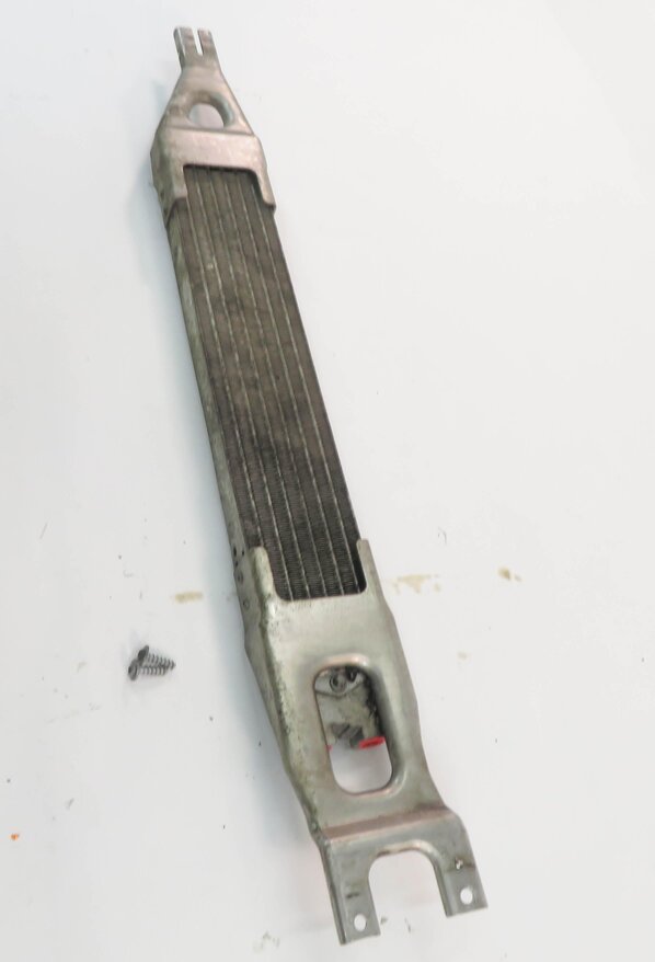 Thumbnail 2: 2010 MERCEDES BENZ ML350 (W164) 3.0L DIESEL - TRANSMISSION OIL FLUID COOLER