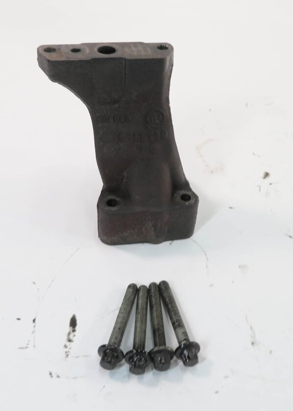 2010 MERCEDES BENZ ML350 (W164) 3.0L OM642 DIESEL TURBOCHARGER PEDESTAL BRACKET