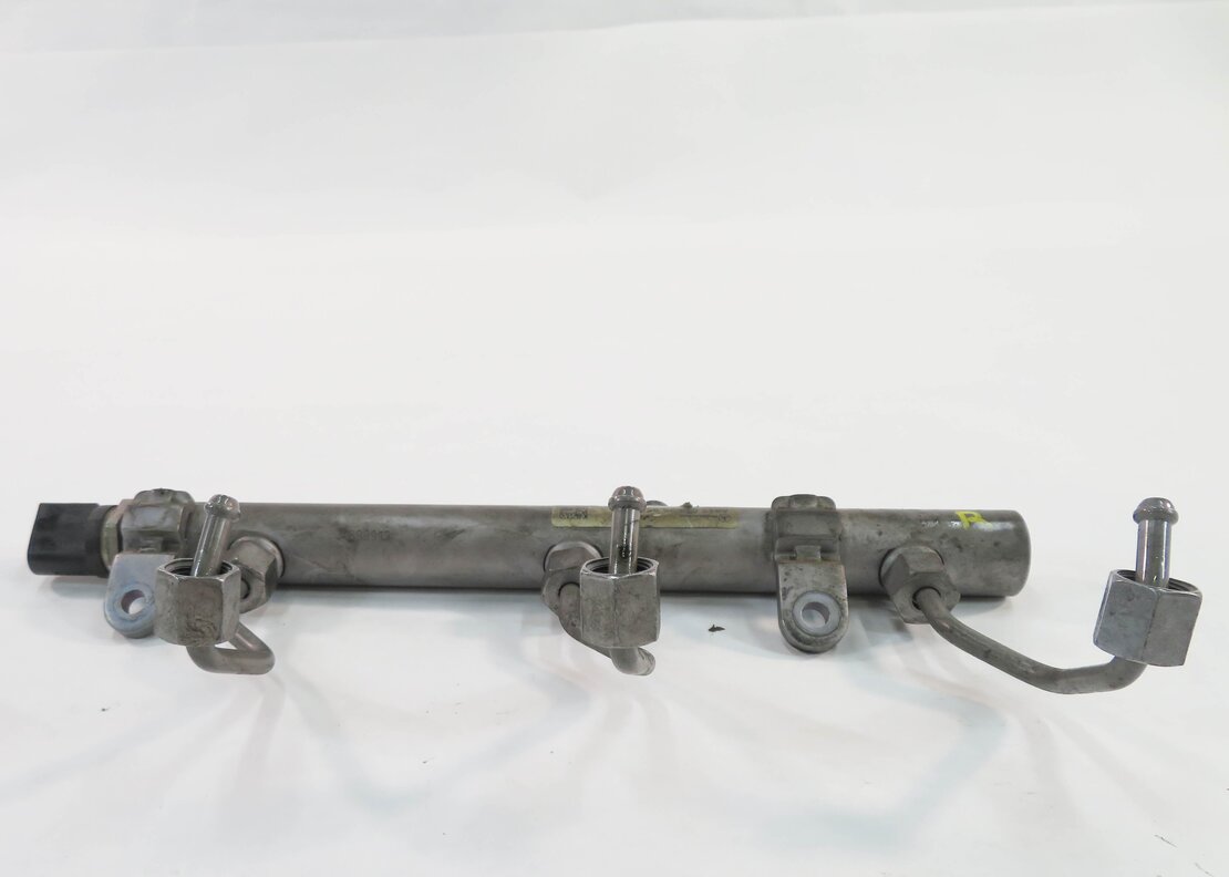 Thumbnail 2: 2010 MERCEDES BENZ ML350 (W164) 3.0L OM642 DIESEL ENGINE - RIGHT FUEL RAIL