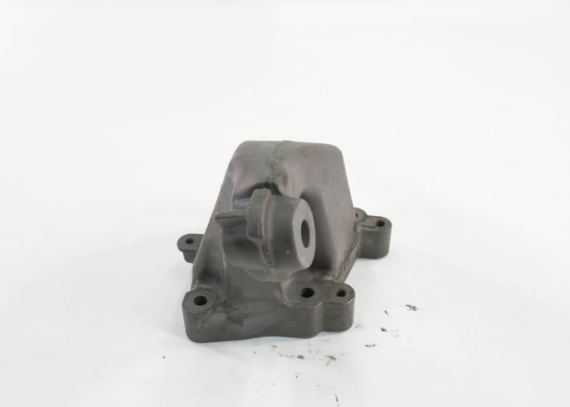 Thumbnail 5: 2010 MERCEDES BENZ ML350 (W164) 3.0L OM642 DIESEL - RIGHT ENGINE MOUNT BRACKET