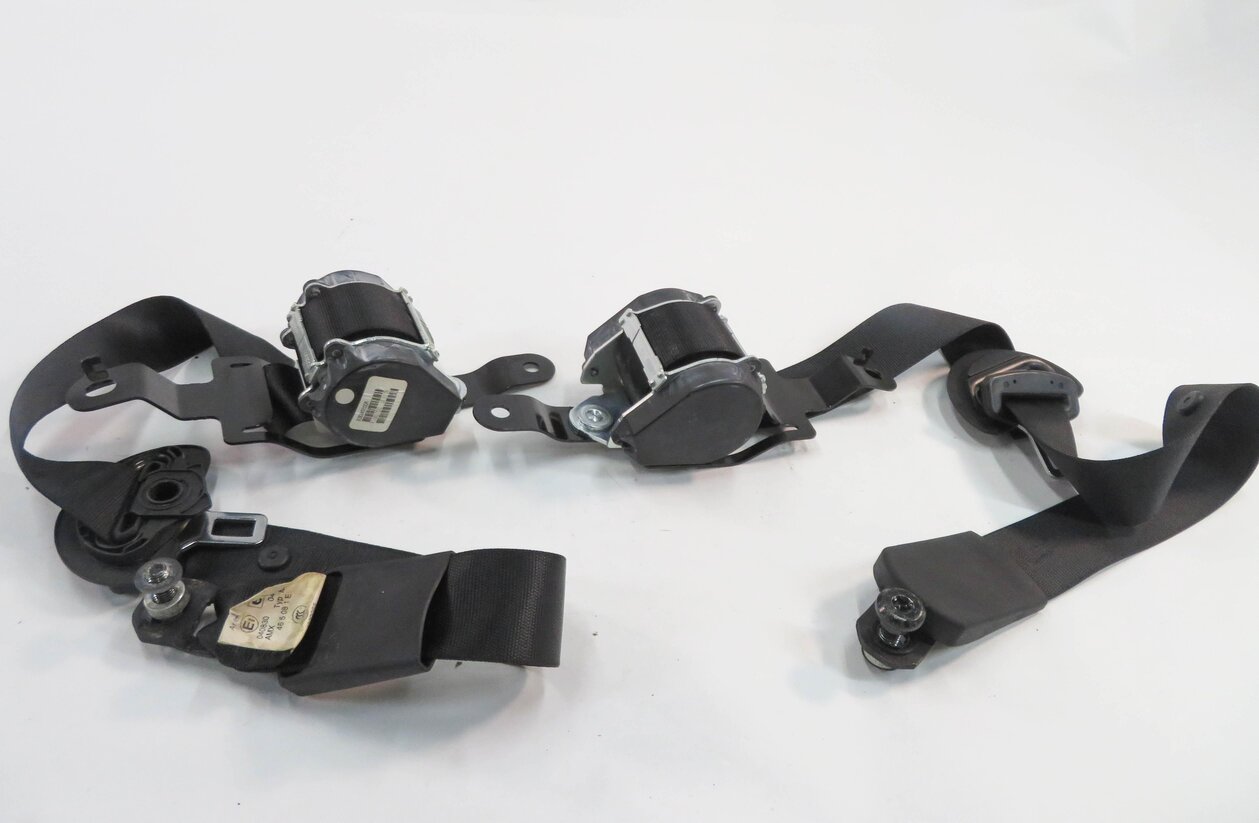 Thumbnail 2: 2009 BMW X5 (E70) REAR LEFT & RIGHT 2nd SECOND ROW SEAT SEATBELT RETRACTOR SET-2