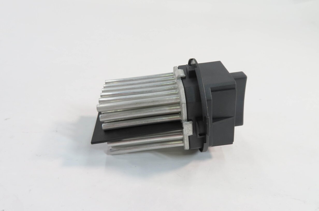 Thumbnail 4: 2009 BMW X5 (E70) REAR HEATER A/C BLOWER FAN MOTOR SPEED RESISTOR