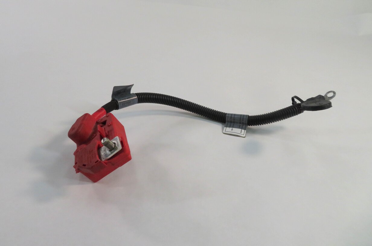 2009 BMW X5 (E70) POSITIVE BATTERY CABLE (SRS)