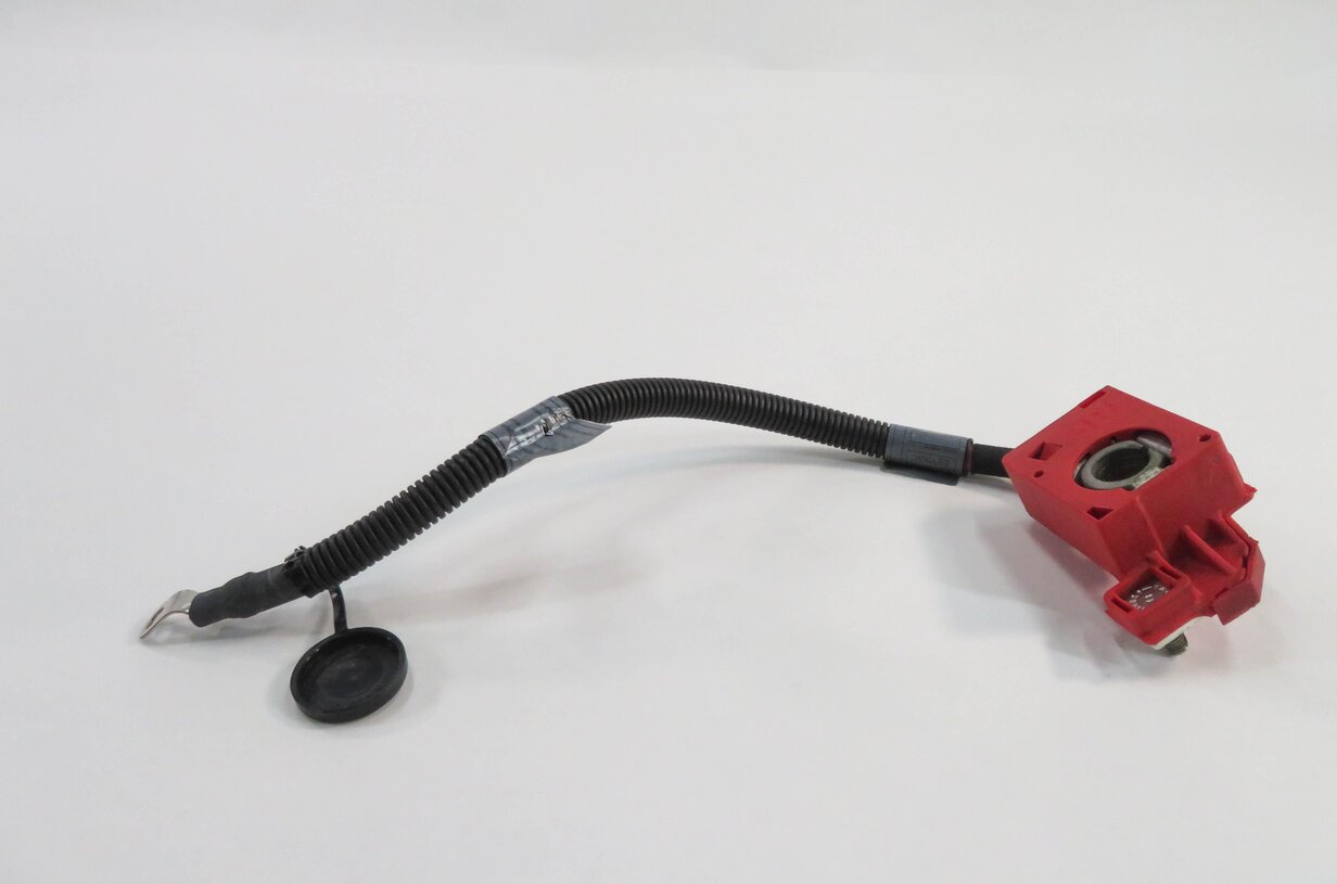 Thumbnail 5: 2009 BMW X5 (E70) POSITIVE BATTERY CABLE (SRS)