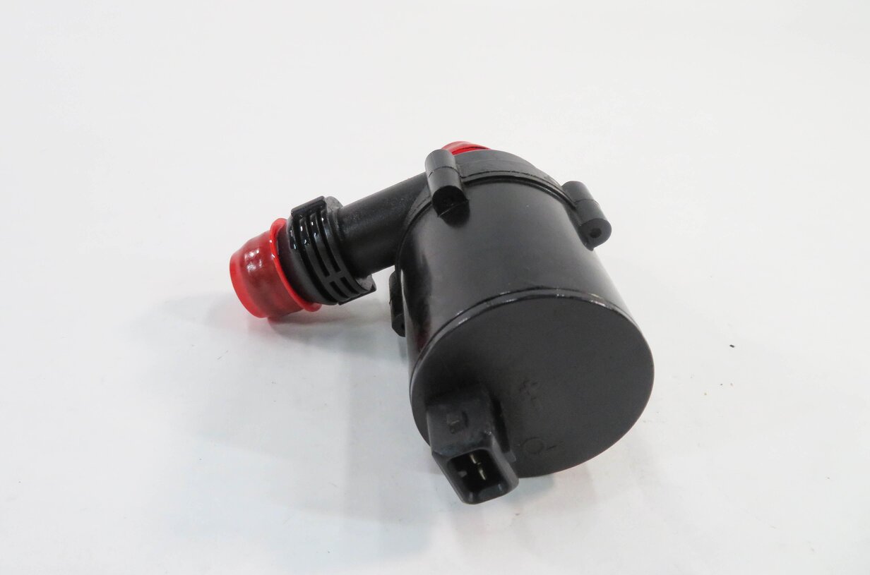 Thumbnail 3: 2009 BMW X5 (E70) 3.0L M57Y DIESEL ENGINE - AUX AUXILIARY WATER COOLANT PUMP