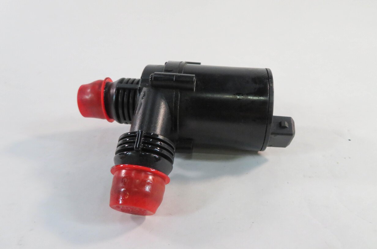 Thumbnail 4: 2009 BMW X5 (E70) 3.0L M57Y DIESEL ENGINE - AUX AUXILIARY WATER COOLANT PUMP