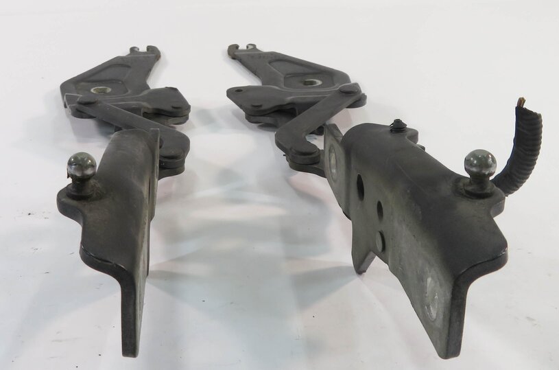 Thumbnail 3: 2007-2014 BMW X5 X6 (E70 E71) FRONT LEFT & RIGHT HOOD HINGE SET (SPACE GRAY A52)