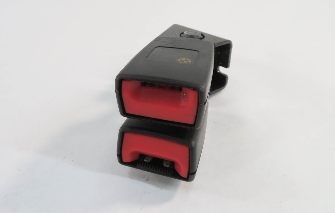 2009 BMW X5 (E70) REAR 3rd THIRD ROW SEAT SEATBELT BUCKLE RECEIVER SET-2 (BLACK)