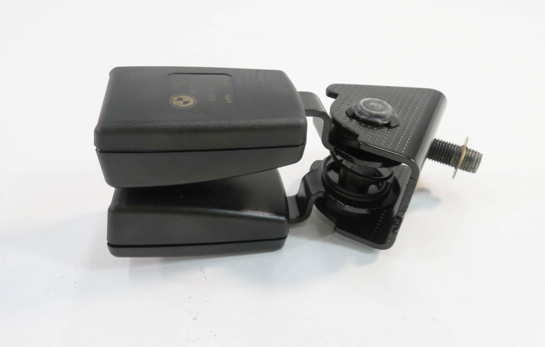 Thumbnail 2: 2009 BMW X5 (E70) REAR 3rd THIRD ROW SEAT SEATBELT BUCKLE RECEIVER SET-2 (BLACK)