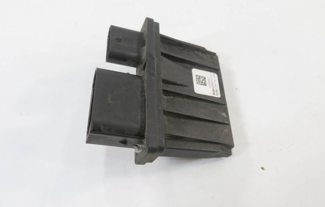 Thumbnail 2: 2009 BMW X5 (E70) SCR DEF FLUID TANK PROCESSING CONTROL MODULE