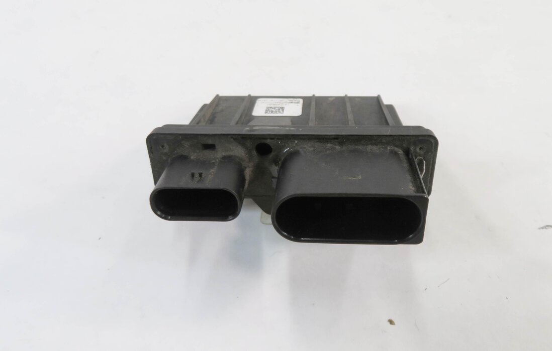 Thumbnail 3: 2009 BMW X5 (E70) SCR DEF FLUID TANK PROCESSING CONTROL MODULE