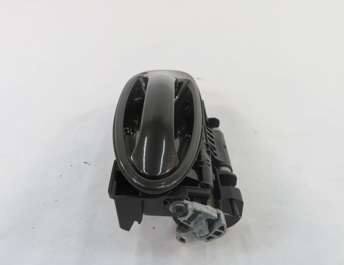 Thumbnail 2: 2010-2016 PORSCHE PANAMERA (970 G1) RIGHT REAR EXTERIOR DOOR HANDLE (GRAY 1A1A)