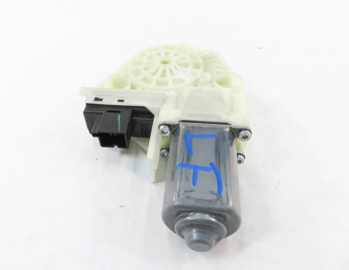 Thumbnail 3: 2010-2016 PORSCHE PANAMERA (970 G1) LEFT DRIVER WINDOW MOTOR (FITS FRONT & REAR)