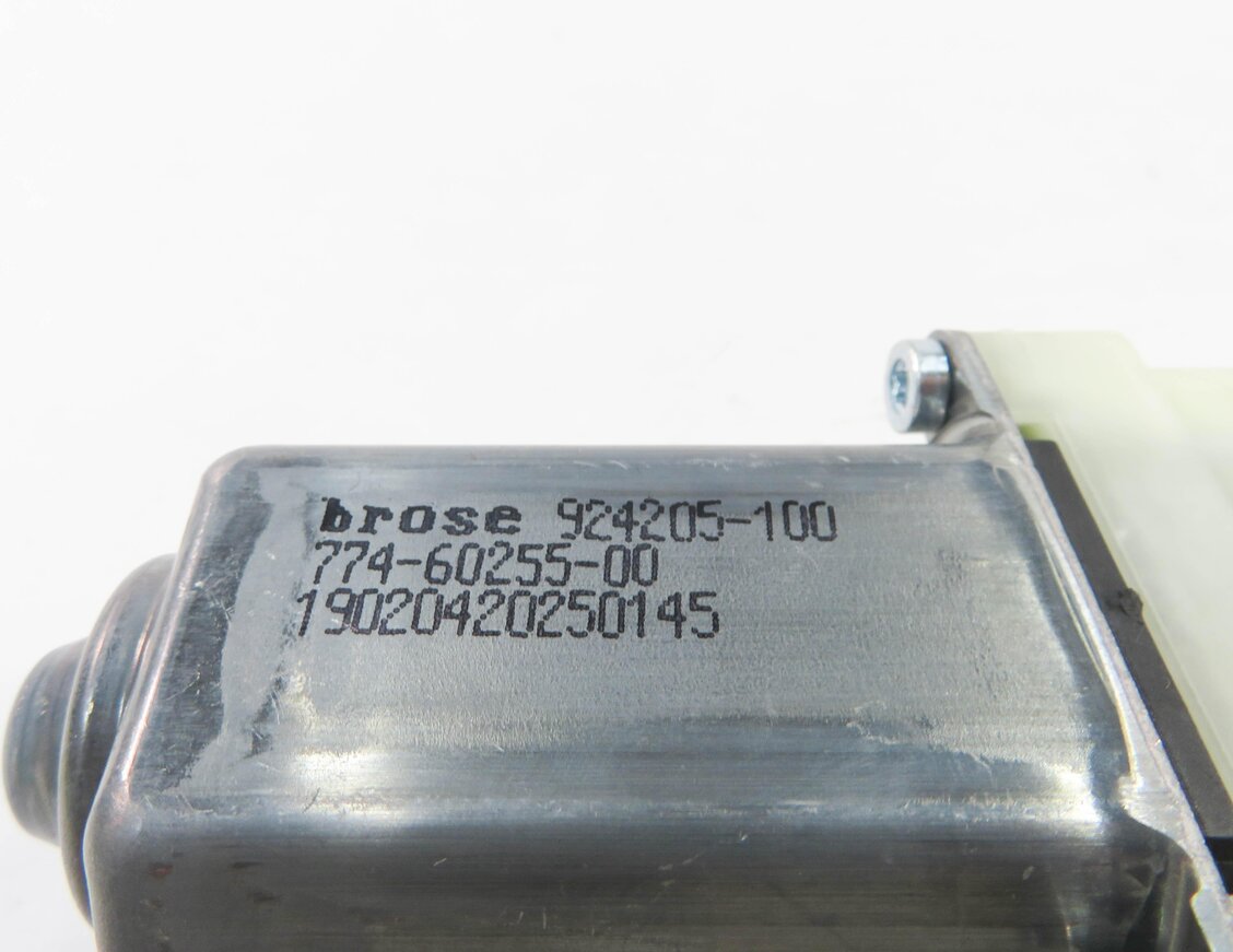 Thumbnail 7: 2010-2016 PORSCHE PANAMERA (970 G1) LEFT DRIVER WINDOW MOTOR (FITS FRONT & REAR)