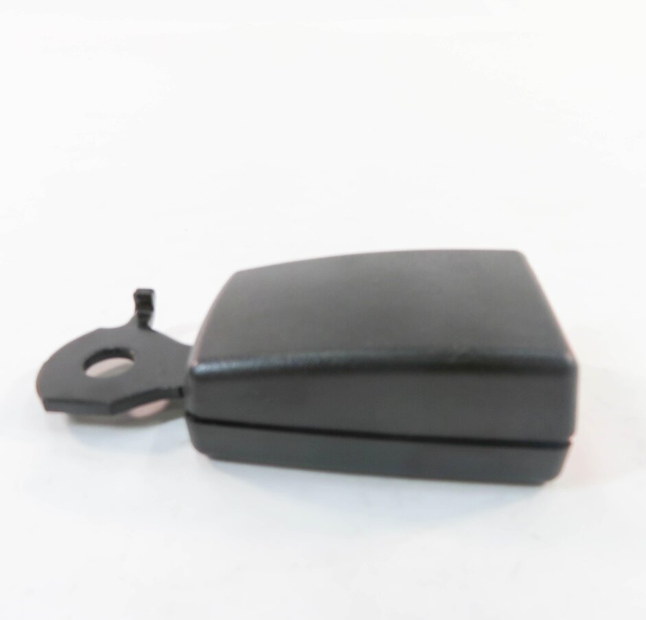 Thumbnail 5: 2010 PORSCHE PANAMERA (970 G1) RIGHT REAR SEAT SEATBELT BUCKLE RECEIVER (BLACK)