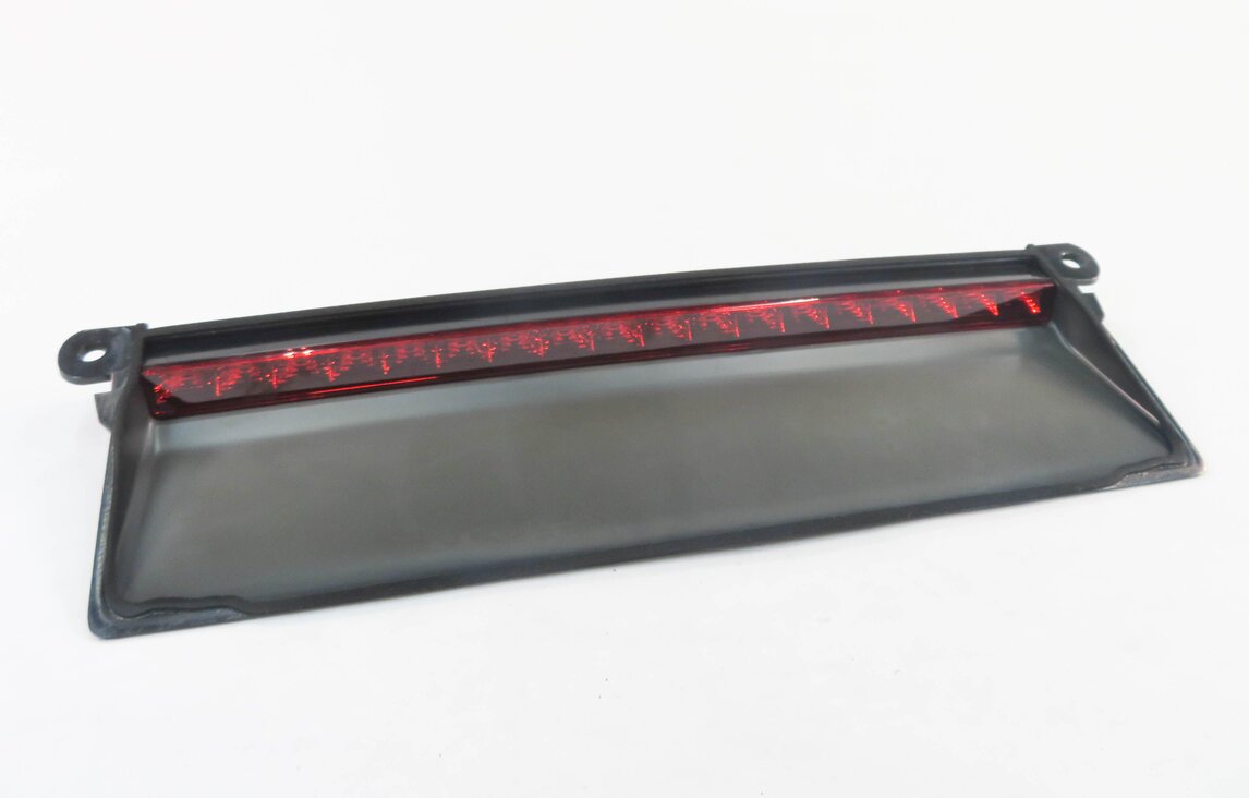 2010 PORSCHE PANAMERA (970 G1) REAR 3rd THIRD BRAKE LIGHT STOP SIGNAL LAMP