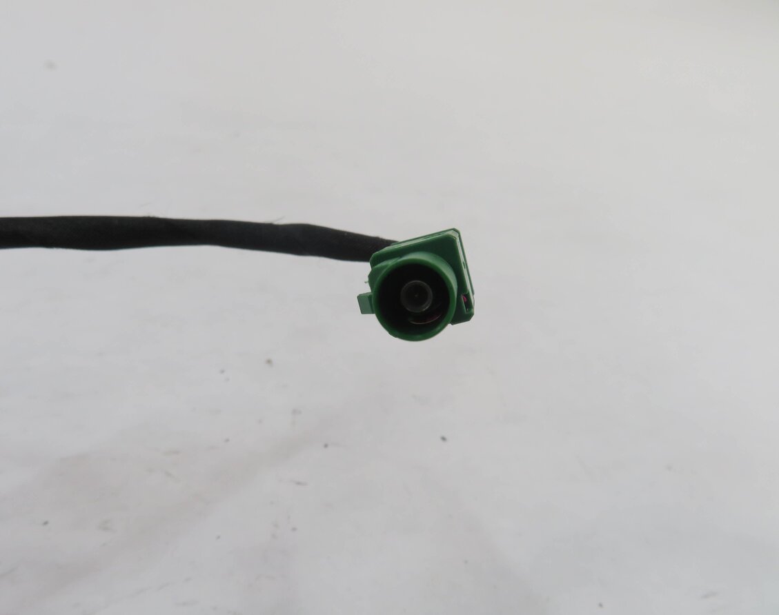 Thumbnail 5: 10-16 PORSCHE CAYENNE PANAMERA (958 / 970 G1) RADIO STEREO ANTENNA (GRAY 1A1A)