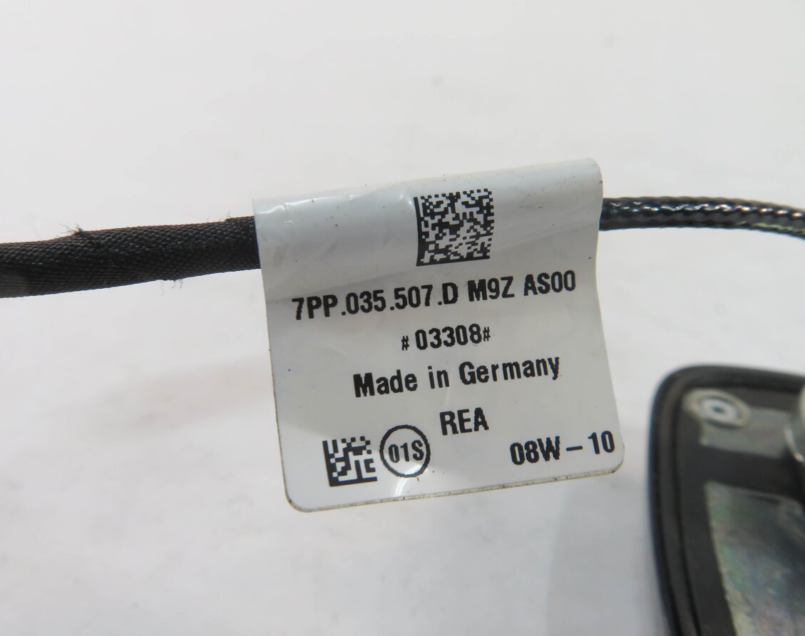 Thumbnail 6: 10-16 PORSCHE CAYENNE PANAMERA (958 / 970 G1) RADIO STEREO ANTENNA (GRAY 1A1A)