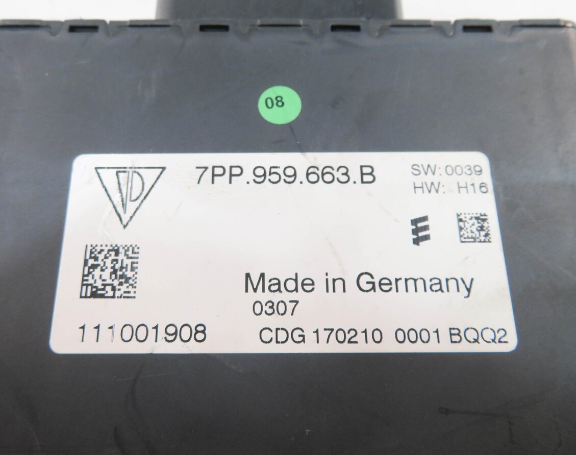 Thumbnail 7: 2010 PORSCHE PANAMERA (970 G1) VOLTAGE CONVERTER CONTROL MODULE