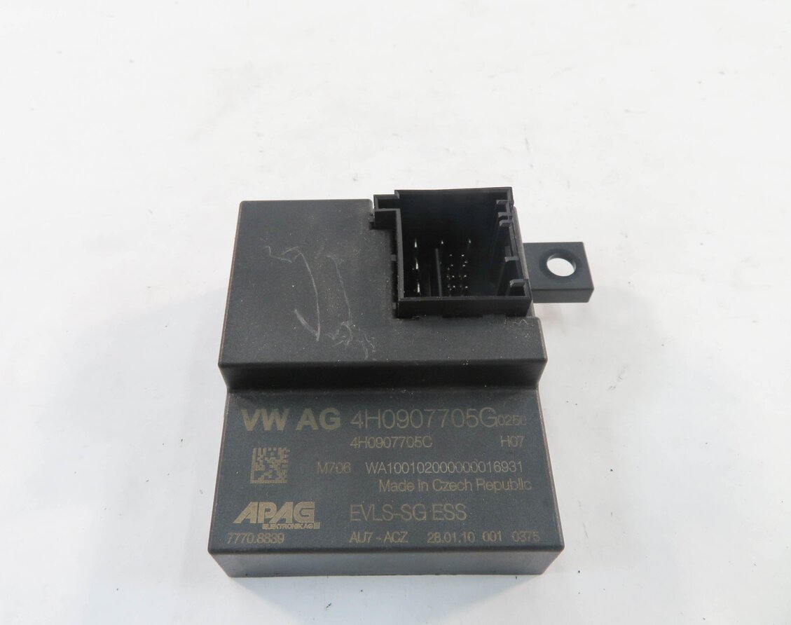 Thumbnail 2: 2010 PORSCHE PANAMERA (970 G1) POWER STEERING COLUMN CONTROL MODULE