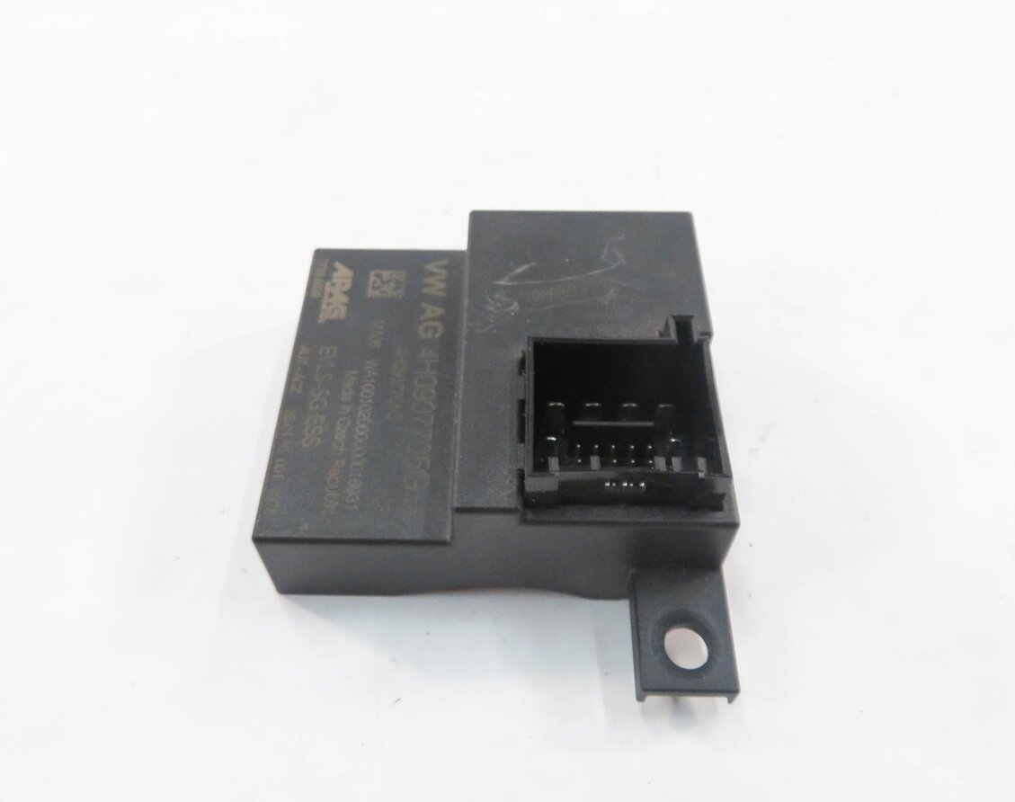 Thumbnail 3: 2010 PORSCHE PANAMERA (970 G1) POWER STEERING COLUMN CONTROL MODULE