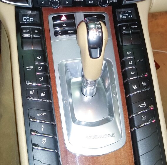 Thumbnail 2: 2010-2013 PORSCHE PANAMERA (970 G1) HEATER A/C SEAT TRACTION TRUNK SWITCH PANEL