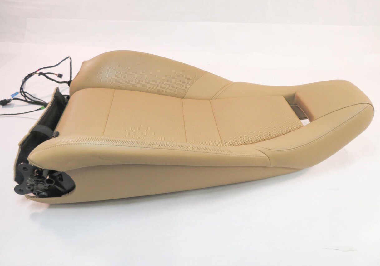 Thumbnail 3: 2010 PORSCHE PANAMERA (970) RIGHT UPPER TOP HEATED VENTED SEAT CUSHION (BEIGE)