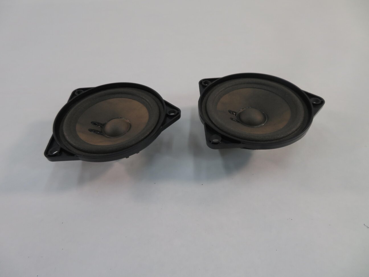 Thumbnail 2: 2010 PORSCHE PANAMERA (970 G1) RADIO STEREO MID RANGE TWEETER SPEAKER SET-4