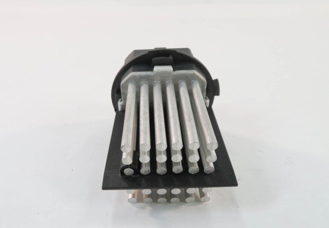Thumbnail 4: 2008 BMW X5 (E70) REAR HEATER A/C BLOWER FAN MOTOR SPEED RESISTOR