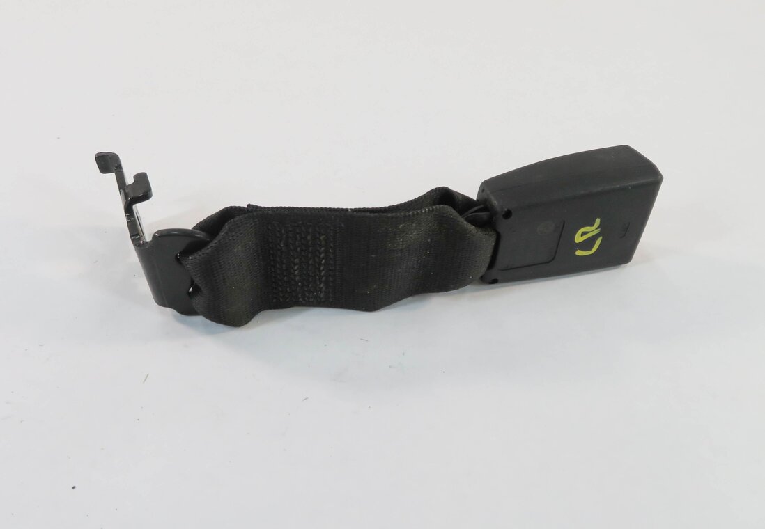 Thumbnail 6: 2008 BMW X5 (E70) LEFT REAR 2nd SECOND ROW SEAT SEATBELT BUCKLE RECEIVER (BLACK)