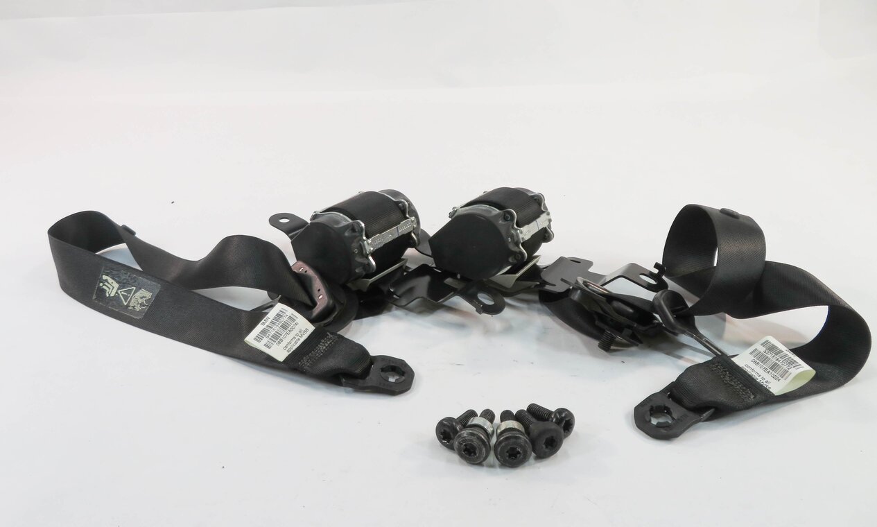 2008 BMW X5 (E70) L & R REAR 2nd SECOND ROW SEAT SEATBELT RETRACTOR SET (BLACK)