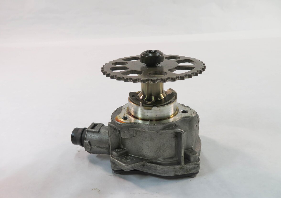 Thumbnail 3: 2007-2013 BMW 128i 323i 328i 528i X3 X5 Z4 (E87 E90 E60 F25 E70 E89) VACUUM PUMP