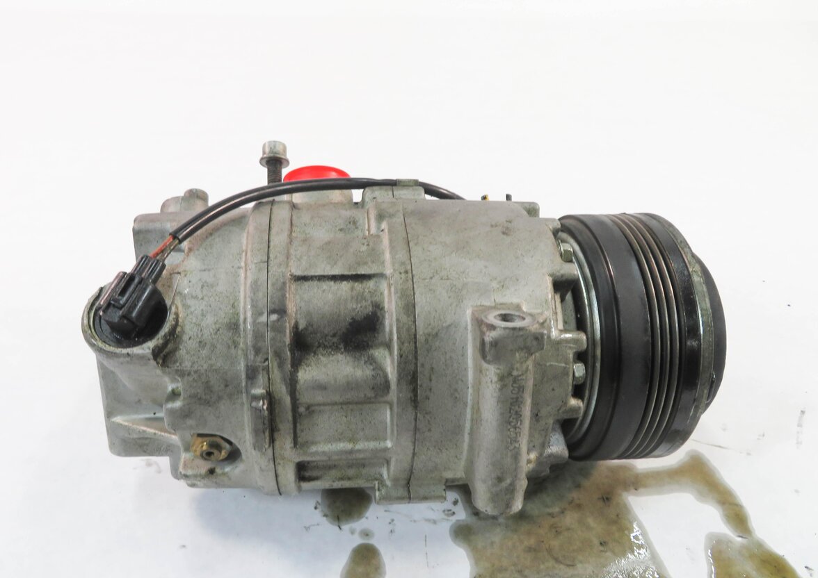 Thumbnail 4: 2007-2010 BMW X5 (E70) 3.0L ADAPTIVE DRIVE ACTIVE SUSPENSION A/C COMPRESSOR PUMP