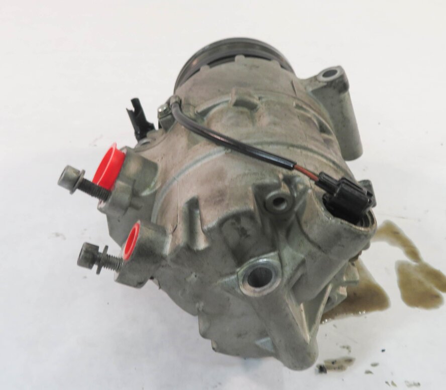 Thumbnail 5: 2007-2010 BMW X5 (E70) 3.0L ADAPTIVE DRIVE ACTIVE SUSPENSION A/C COMPRESSOR PUMP