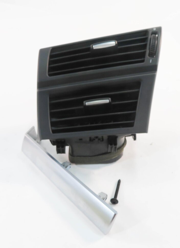 2007 BMW X5 (E70) RIGHT FRONT PASSENGER DASH HEATER A/C AIR VENT w/ TRIM