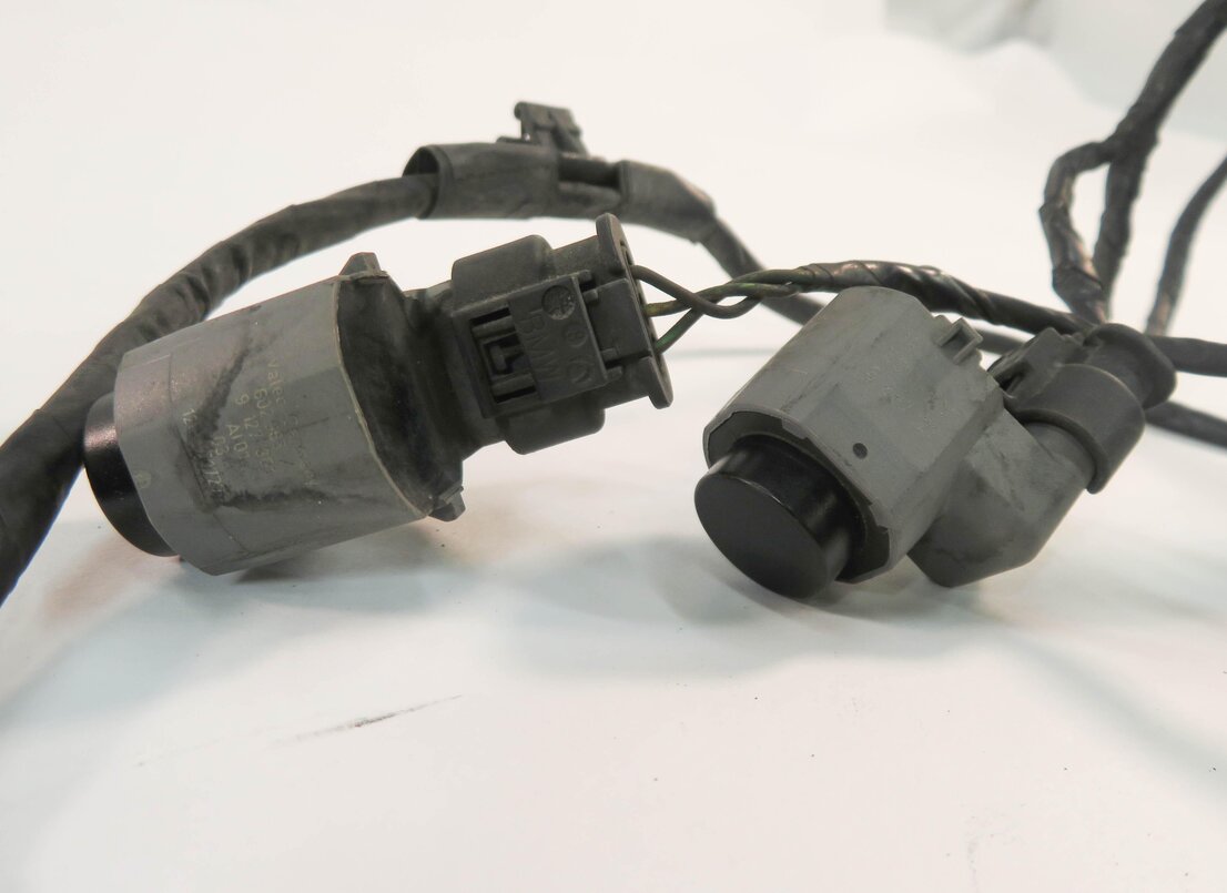 Thumbnail 5: 2007 BMW X5 (E70) REAR PDC PARK DISTANCE SENSOR SET-4 w/ HARNESS