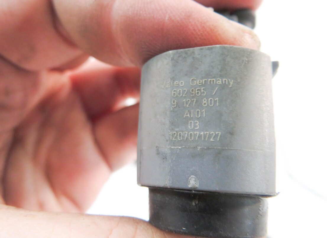 Thumbnail 8: 2007 BMW X5 (E70) REAR PDC PARK DISTANCE SENSOR SET-4 w/ HARNESS
