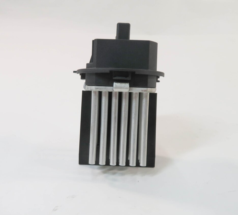 Thumbnail 2: 2007 BMW X5 (E70) REAR HEATER A/C BLOWER FAN MOTOR SPEED RESISTOR
