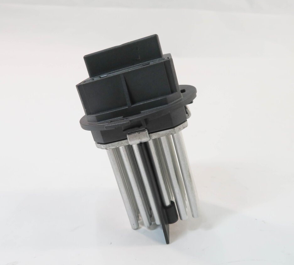 Thumbnail 3: 2007 BMW X5 (E70) REAR HEATER A/C BLOWER FAN MOTOR SPEED RESISTOR